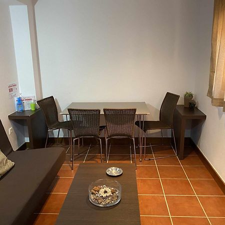 Apartamento Con Aire Acondicionado Muy Cerca De La Cádiz Exterior photo